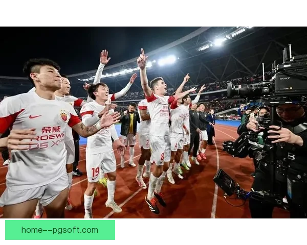 茹萨在海港中场扫荡拦截能力突出 释放奥斯卡创造力提升球队战力